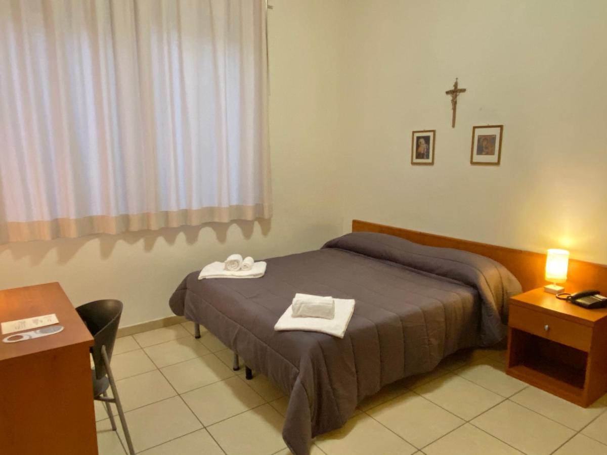 מלון מטרה Casa Per Ferie Sant'Anna מראה חיצוני תמונה